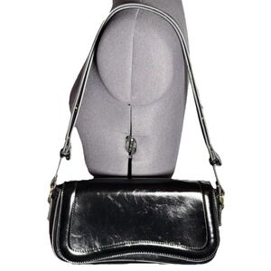 Y2K style black baguette shoulder bag patent look gold hardware mini purse 2000s